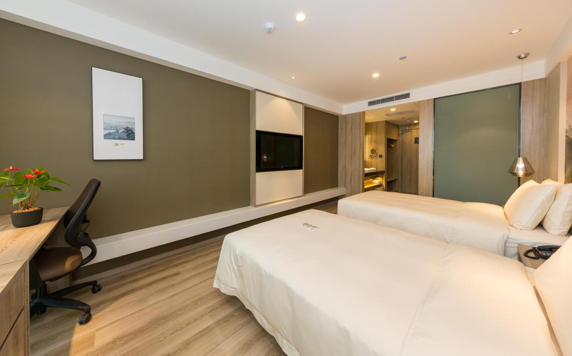 Atour Hotel Chongqing Hongyadong Riverview Экстерьер фото
